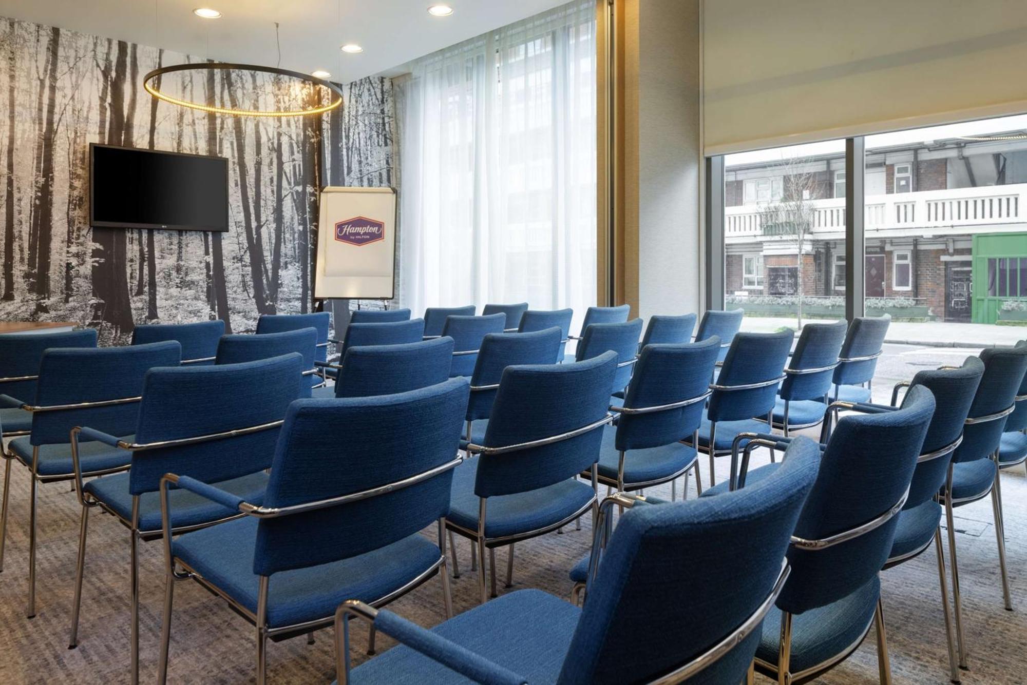 Hampton By Hilton Waterloo Londres