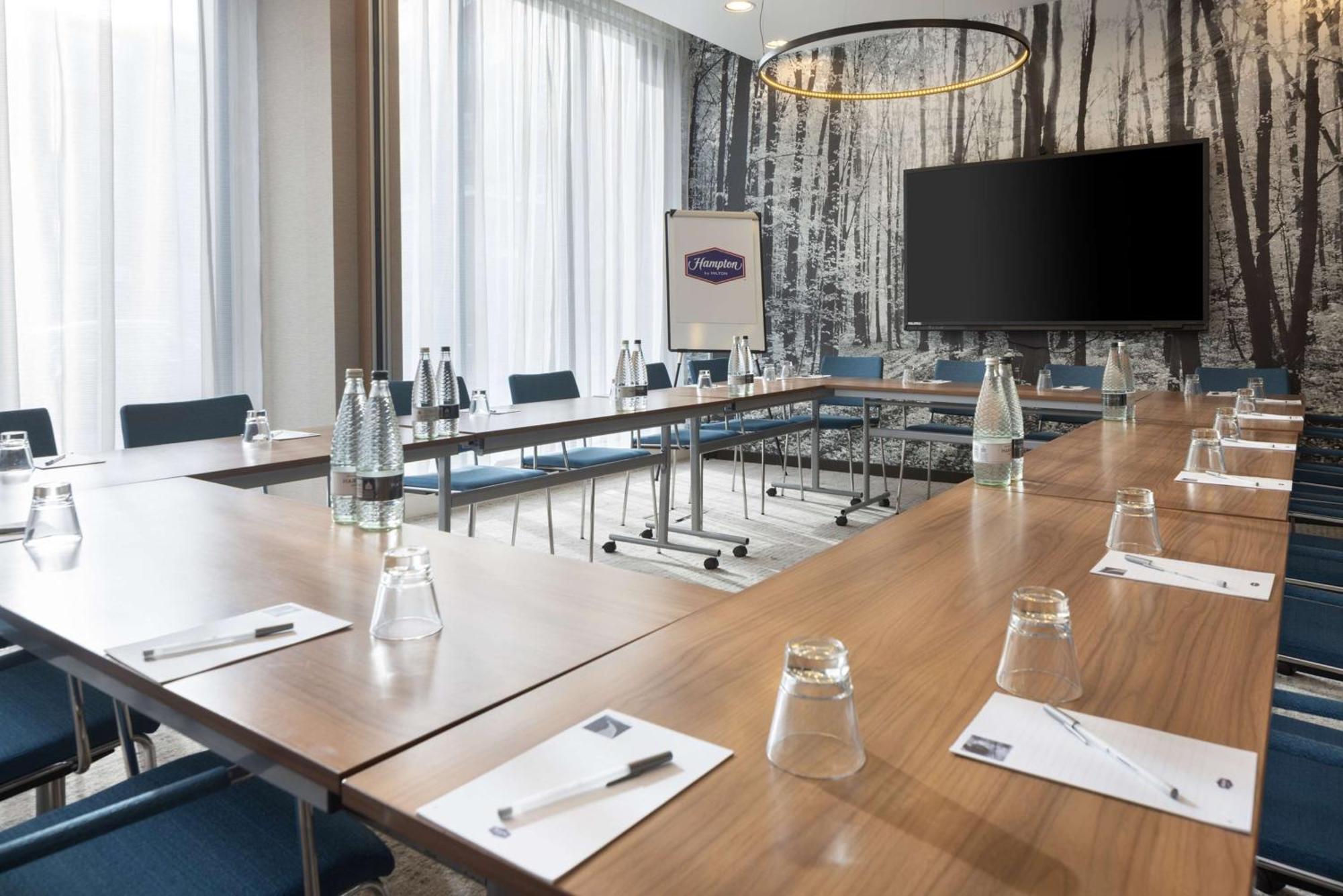 Hampton By Hilton Waterloo 3* Londres