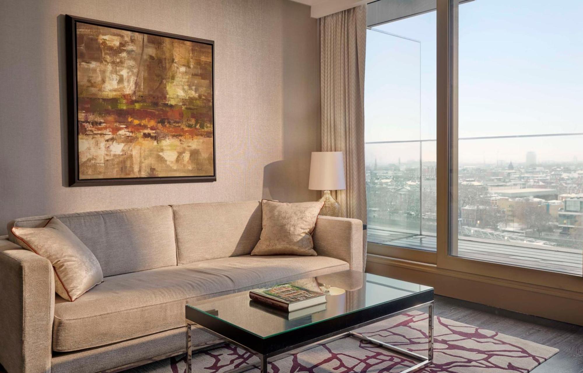 Hotel Hyatt Regency Embankment 4*
