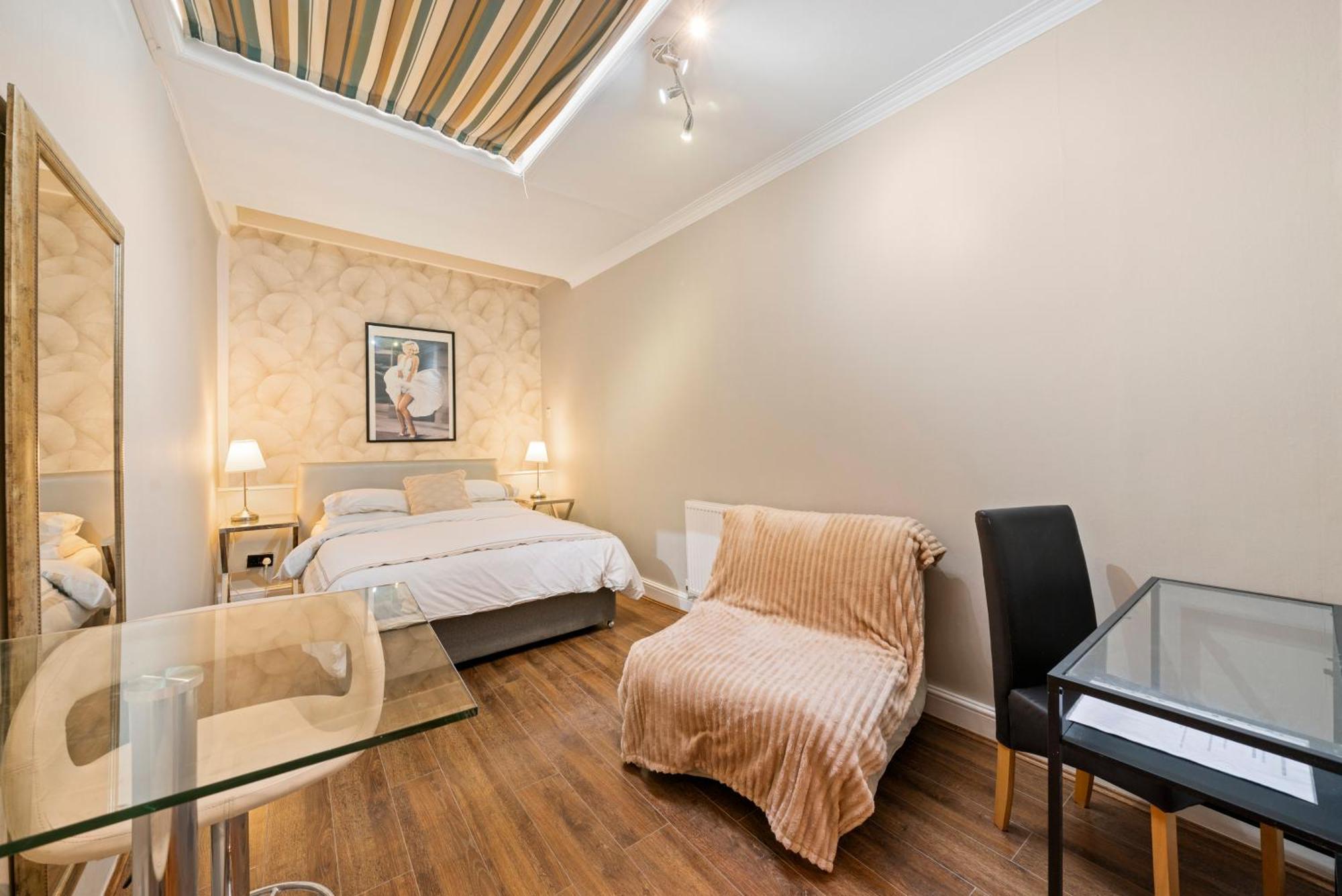 Frühstückspension Central London Rooms *