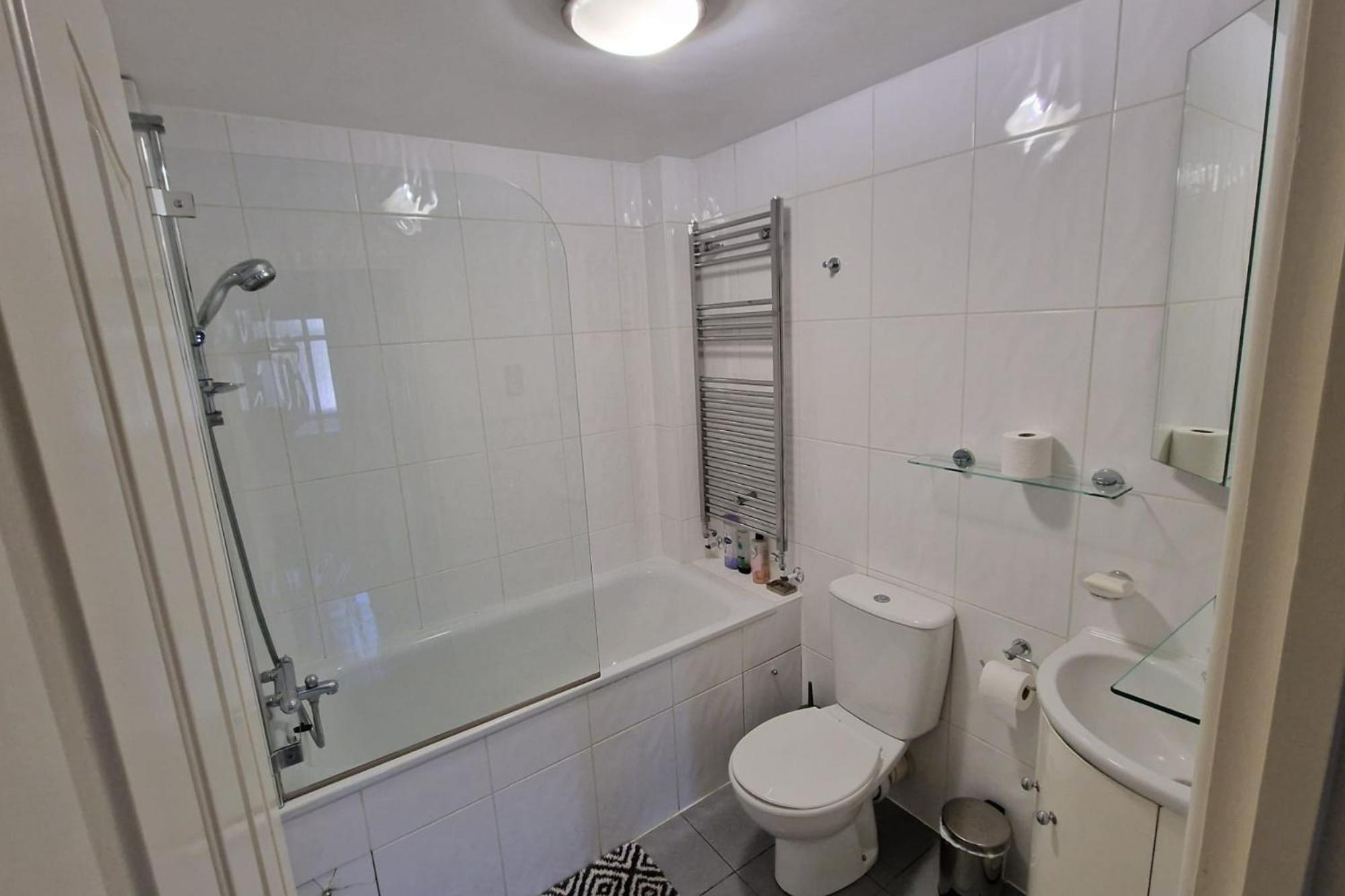 Cosy & Quiet In Apartamento Londres
