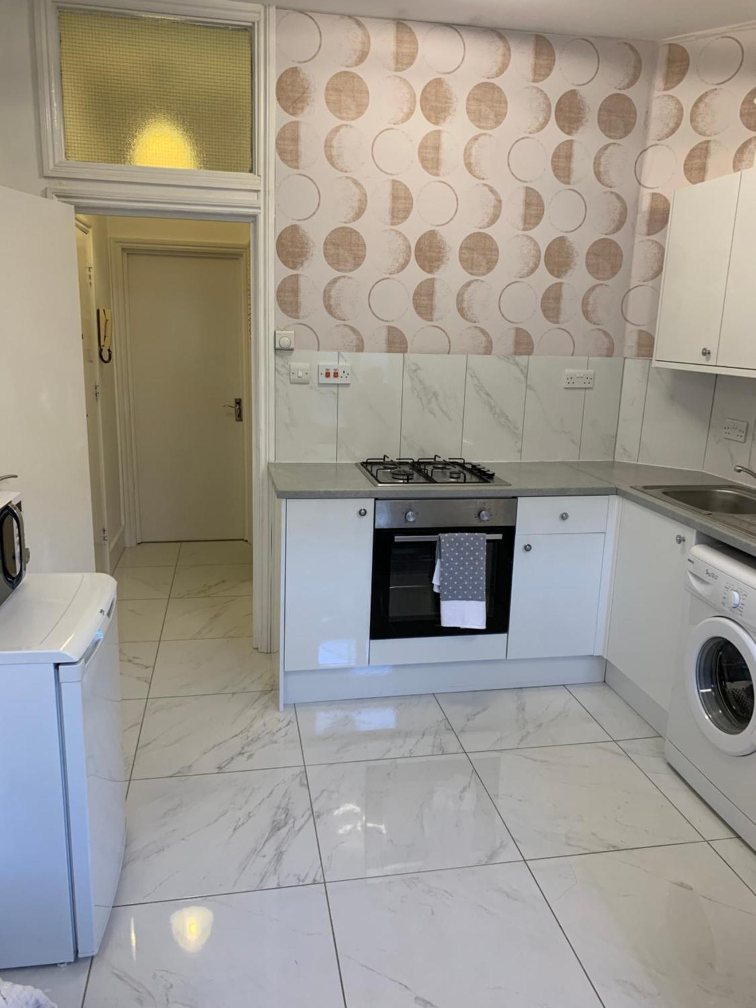 Apartment New! Supreme - Near Tube Stations