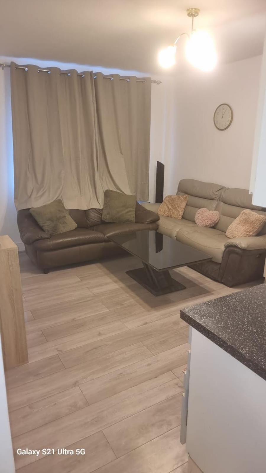 Appartement R J 2 Bedroom Londres