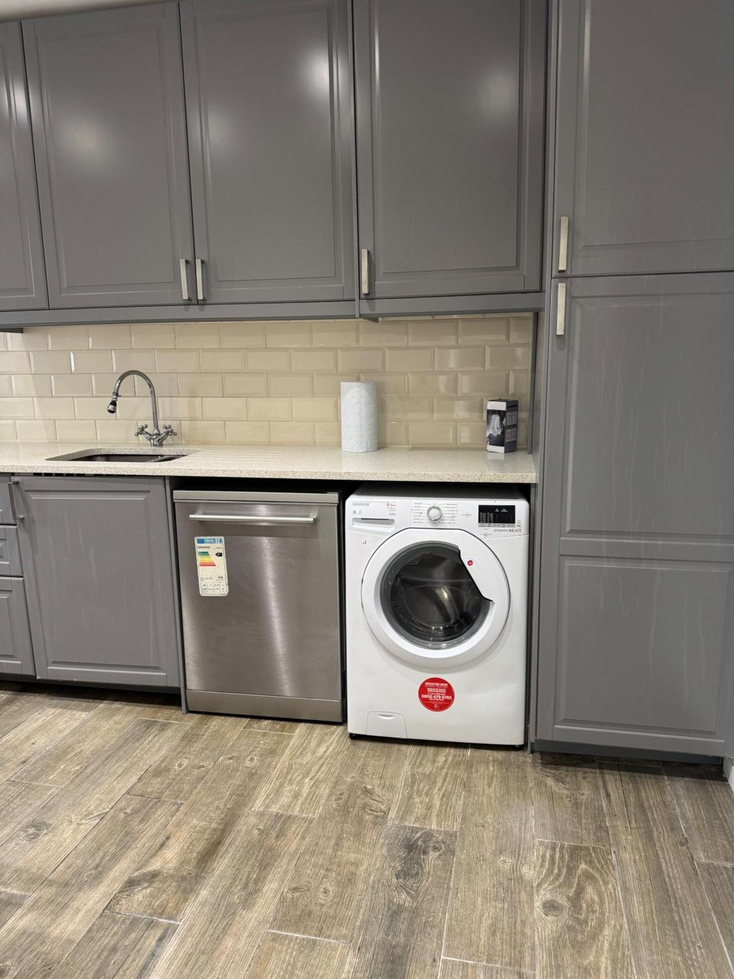 Beautiful 2 Bed Escape Londres