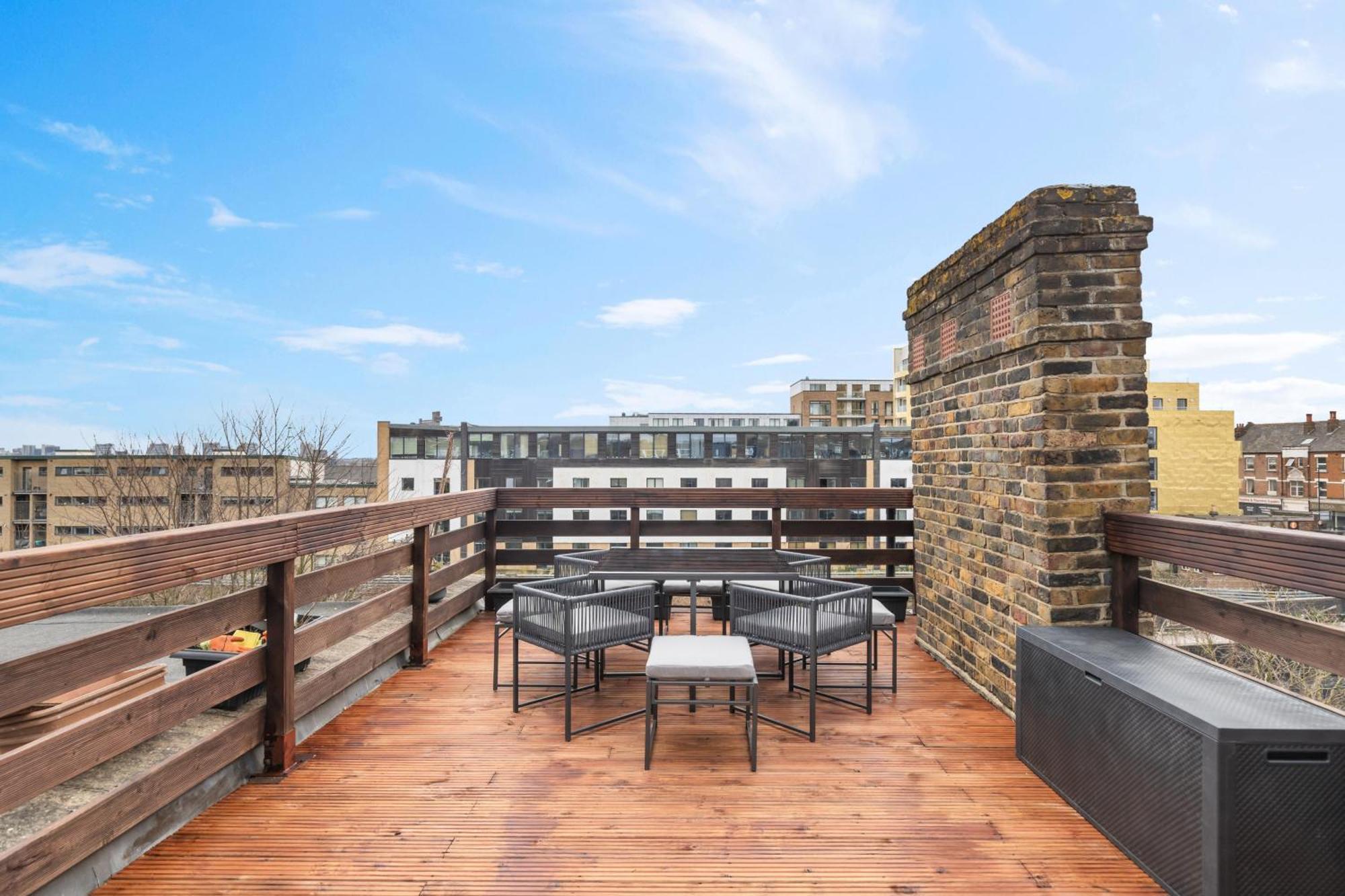 Modern 3br In London, Huge Terrace & Sleeps 10 * Londres