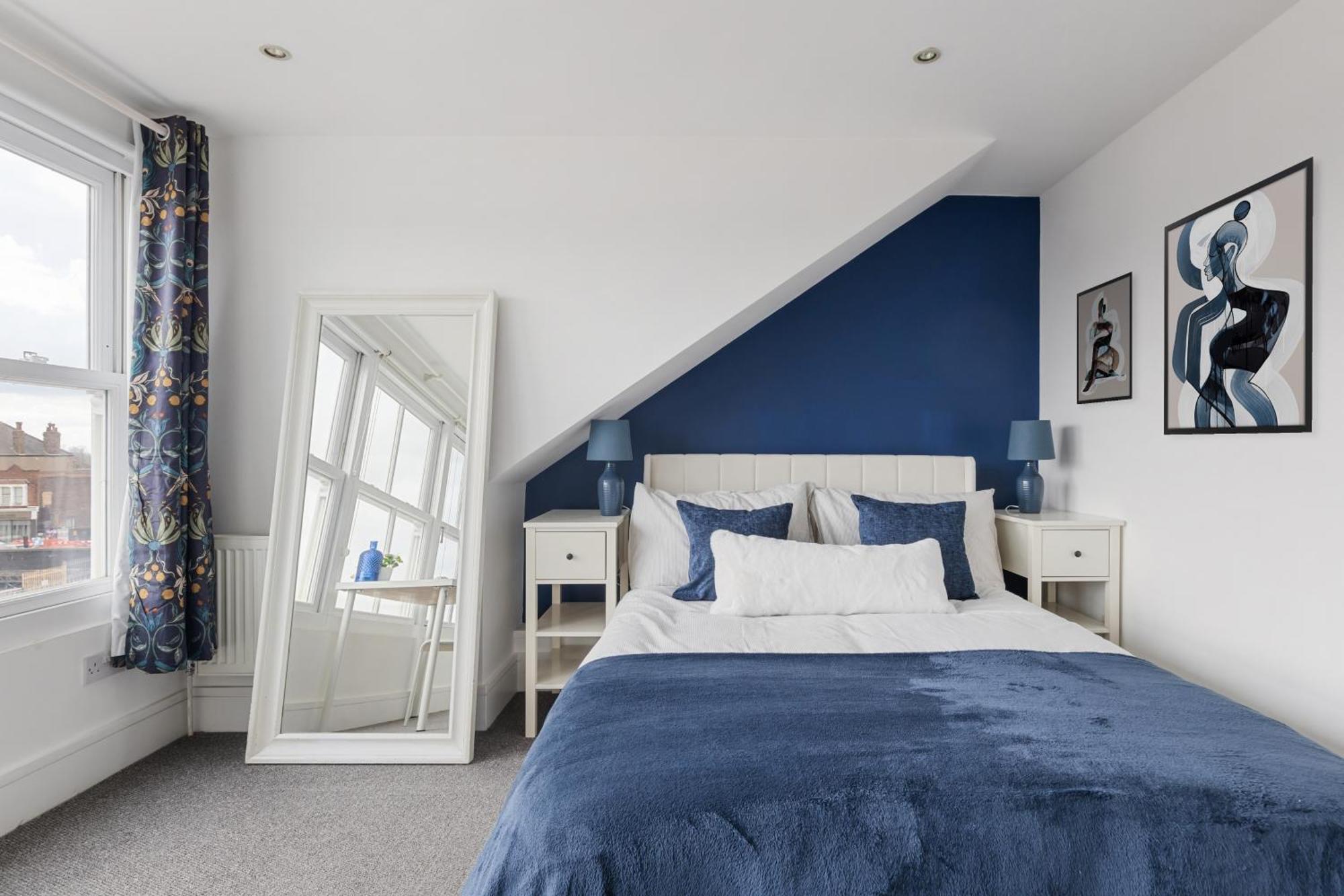 Apartamento Modern 3br In London, Huge Terrace & Sleeps 10 Londres