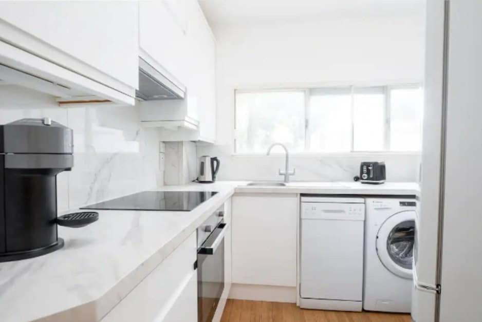 Vesto Two Bedroom On Sloane Avenue Cc Appartement