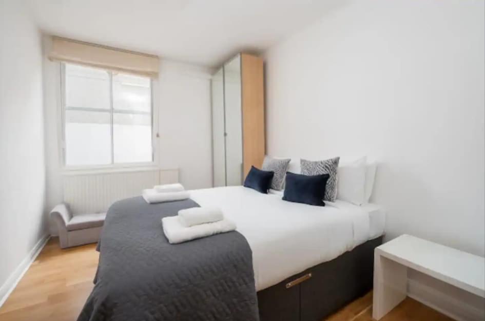Vesto Two Bedroom On Sloane Avenue Cc Appartement Londres