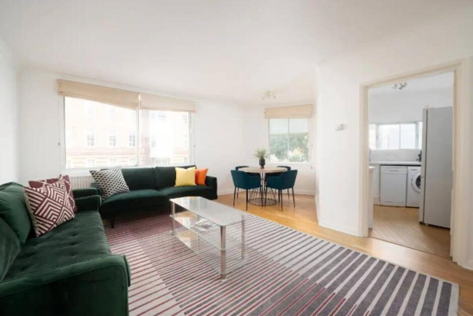 Vesto Two Bedroom On Sloane Avenue Cc Appartement