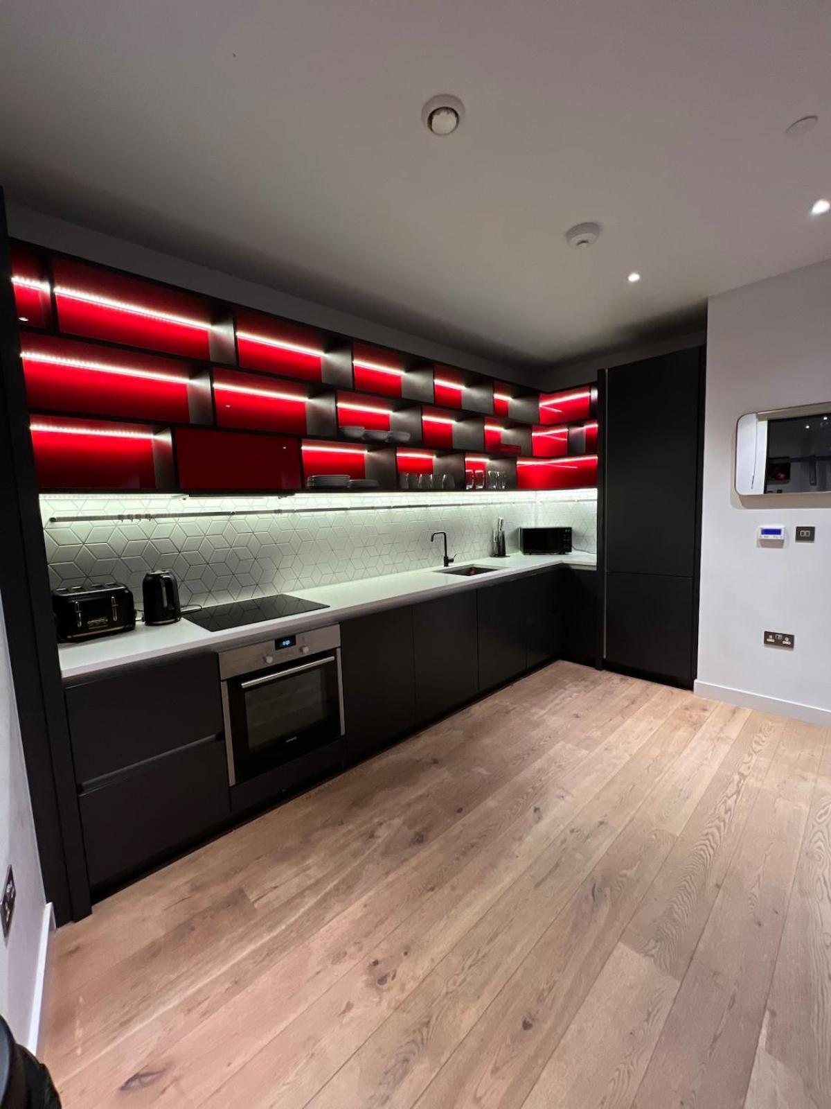 Modern Two Bedroom Londres