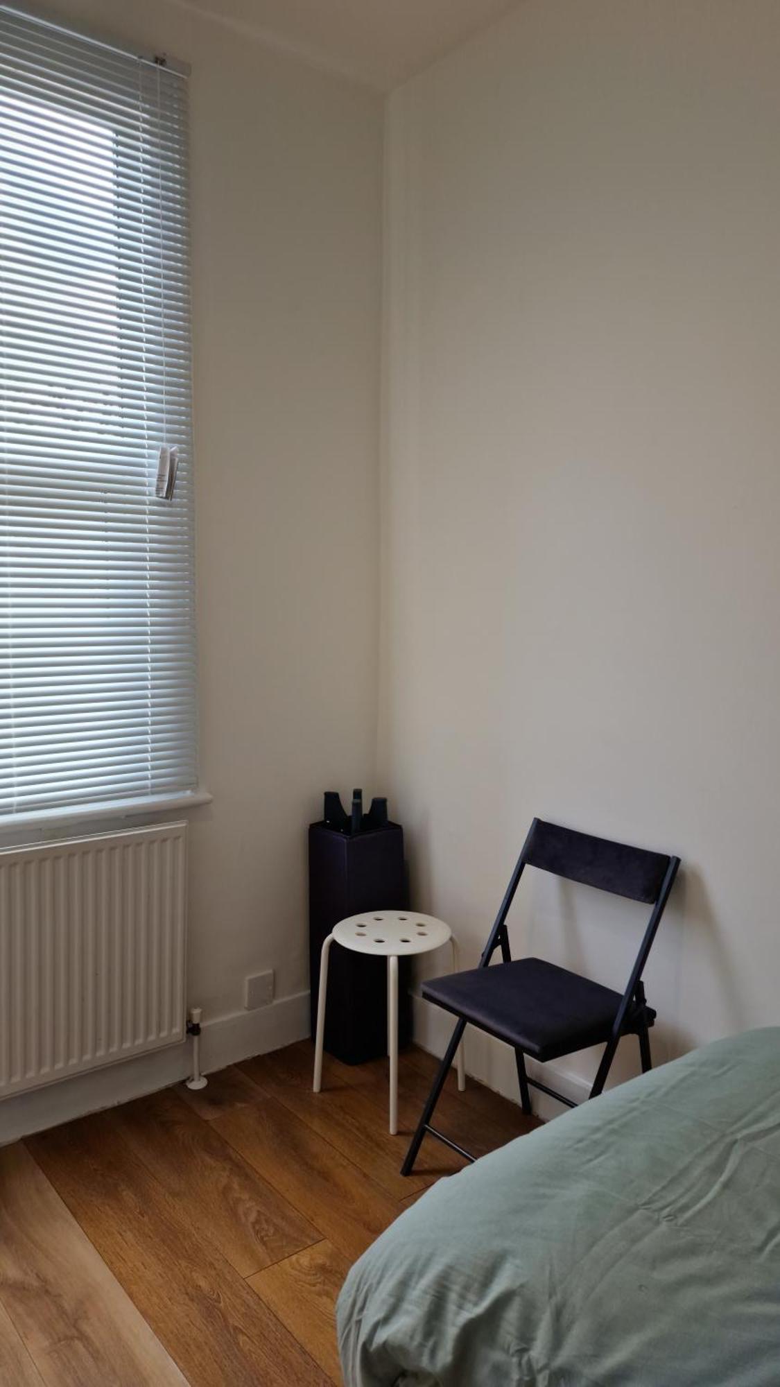 Hébergement de vacances 3 Bedrooms House With Parking