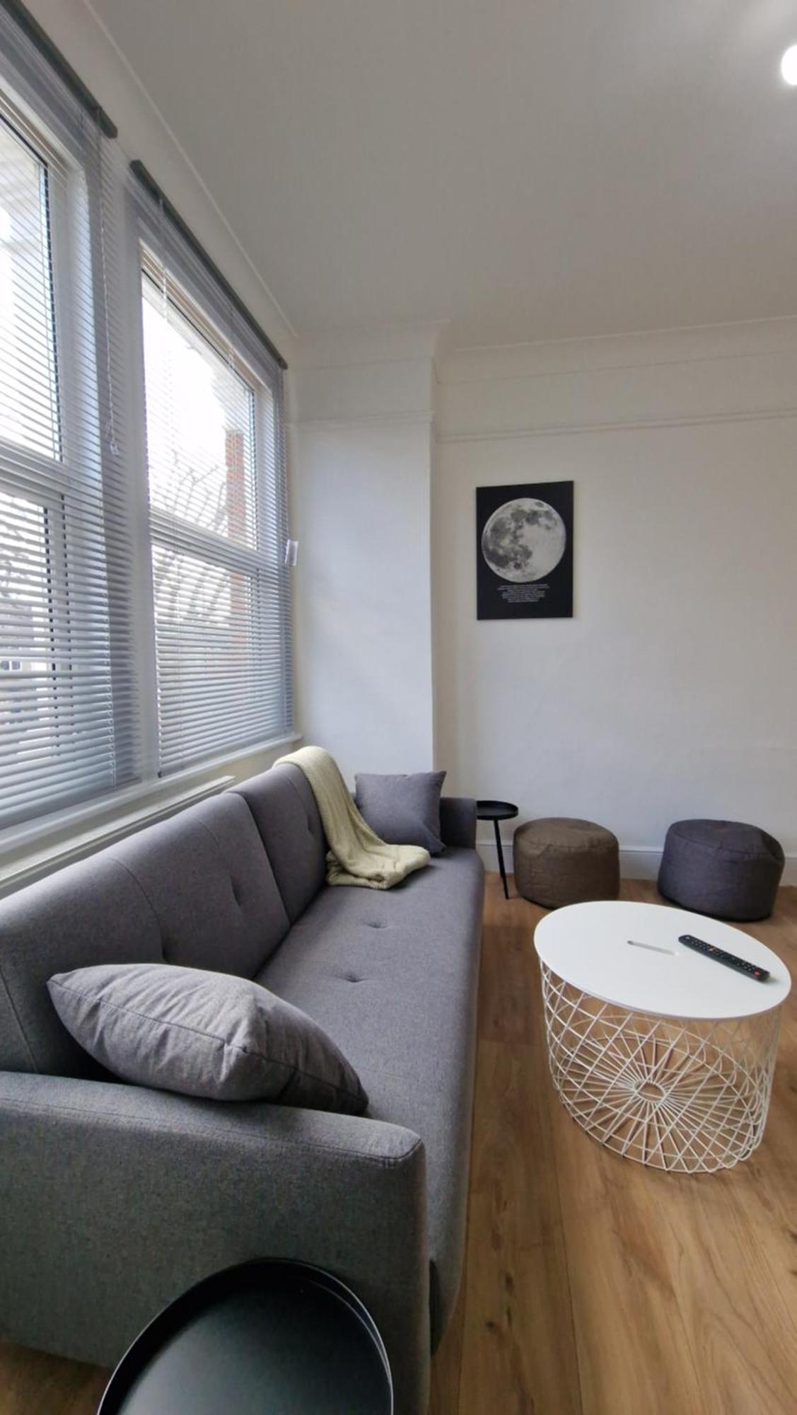 3 Bedrooms House With Parking Londres