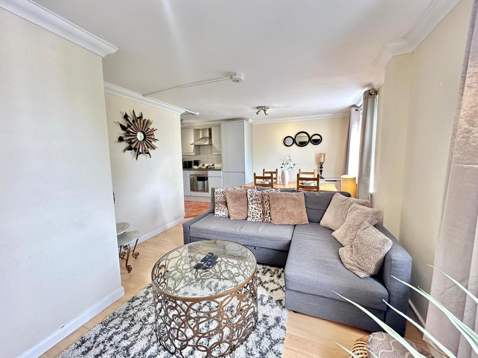 Spacious In Appartement *