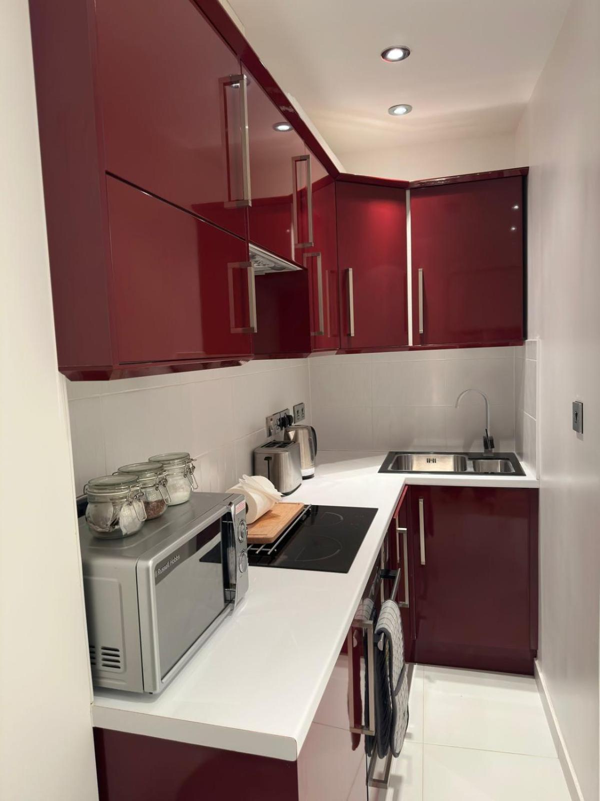 Stylish Modern In The Heart Of St Paul Smithfield Barbican Appartement Londen