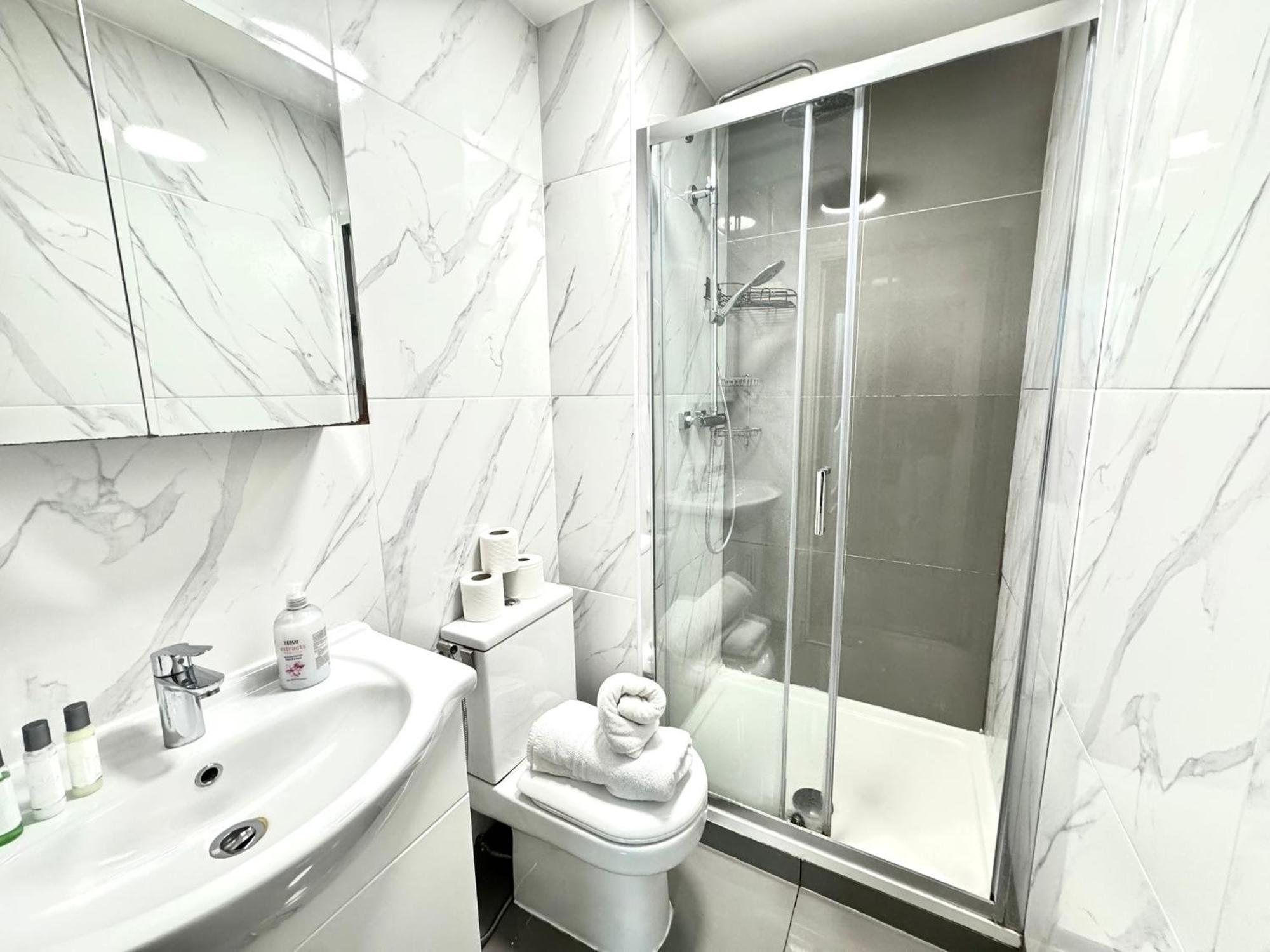 Beautiful Family Marble Arch Apartment London