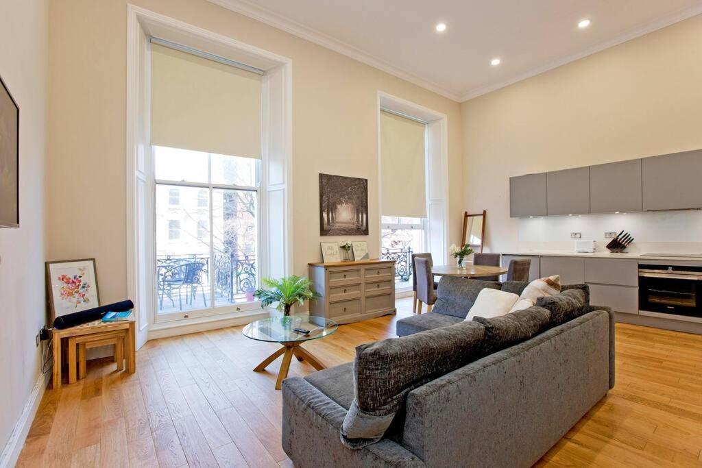 1 Bed Kensington Cromwell Flat With Balcony Number 4 Londres