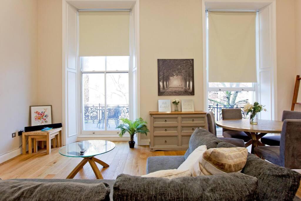 1 Bed Kensington Cromwell Flat With Balcony Number 4 Londres