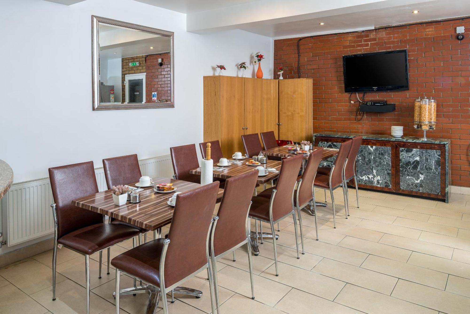 Oyo Abbey Hotel, Shepherd's Bush Market 3* Londres