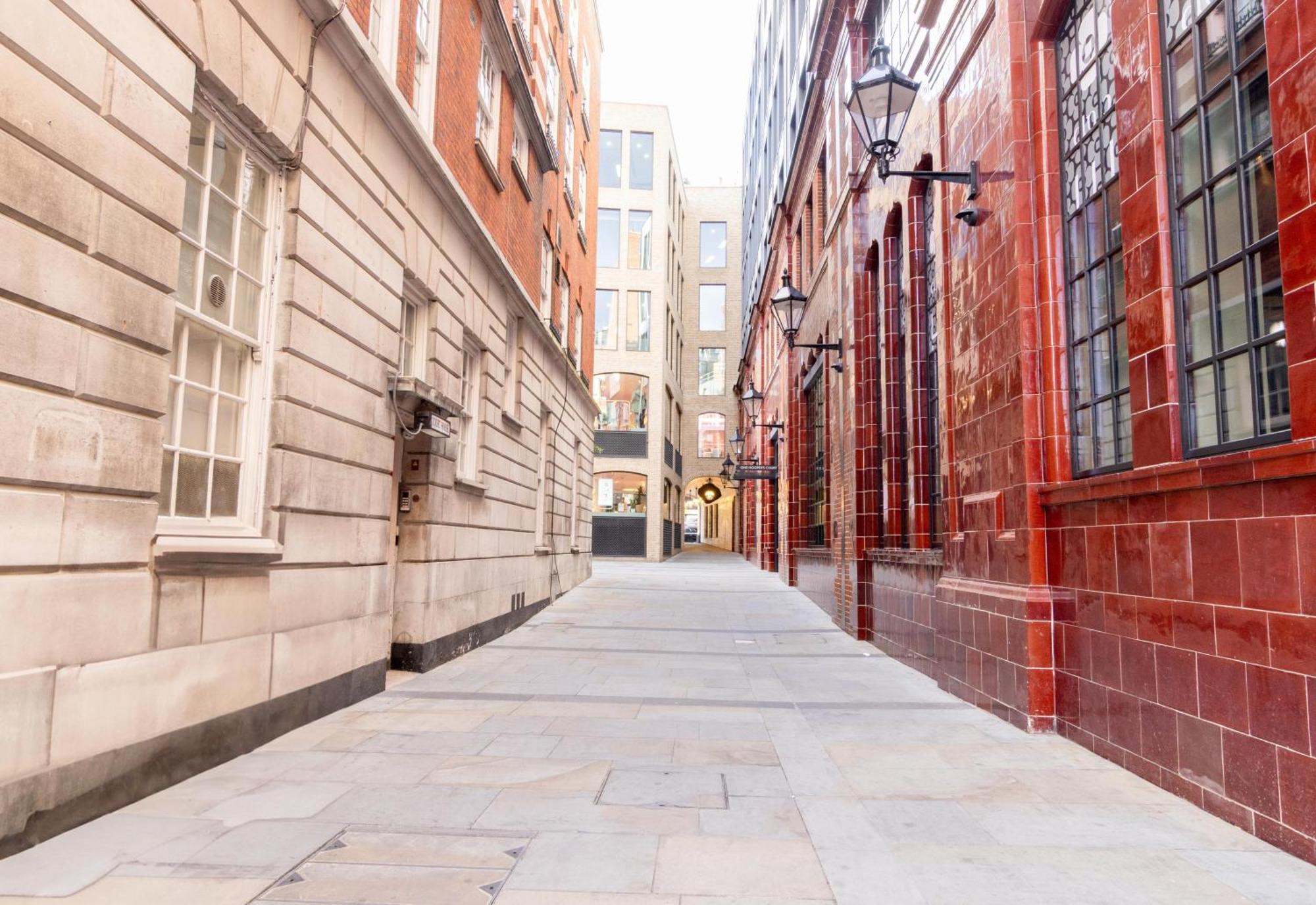 2 Bedroom Luxury Knightsbridge * London