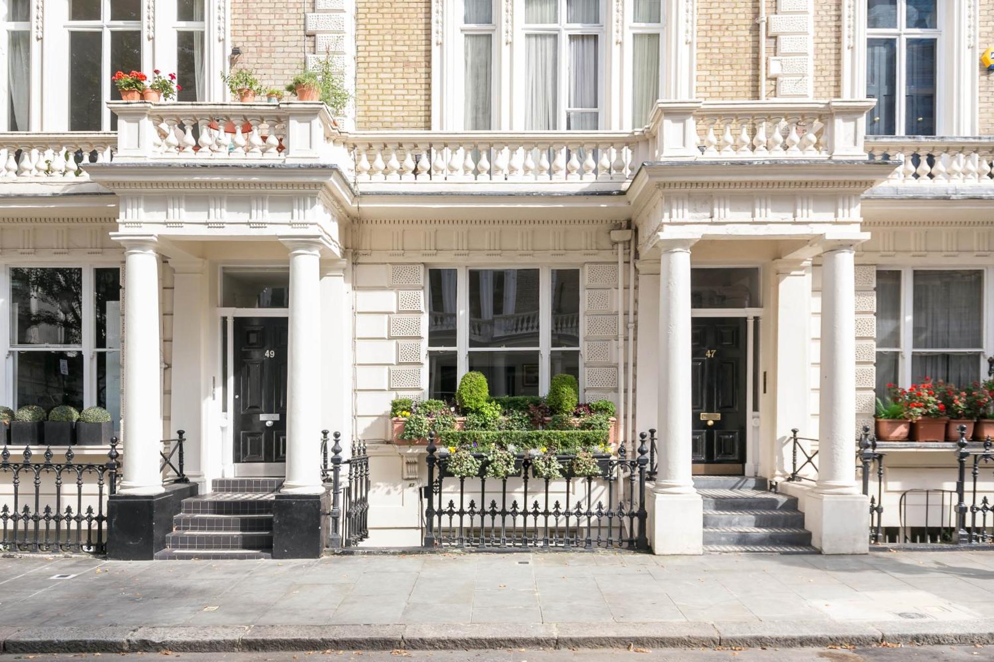 The Notting Hill - 2 Bedroom Close To Hyde Park Apartment *