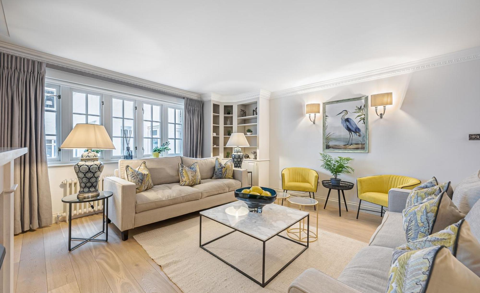 Modern 3 Bedroom Luxury House With Garage In * London