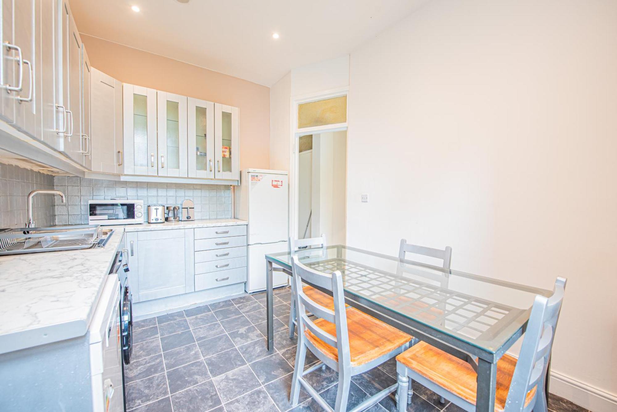 Appartement Charming Homely 3 Bedroom Flat In *