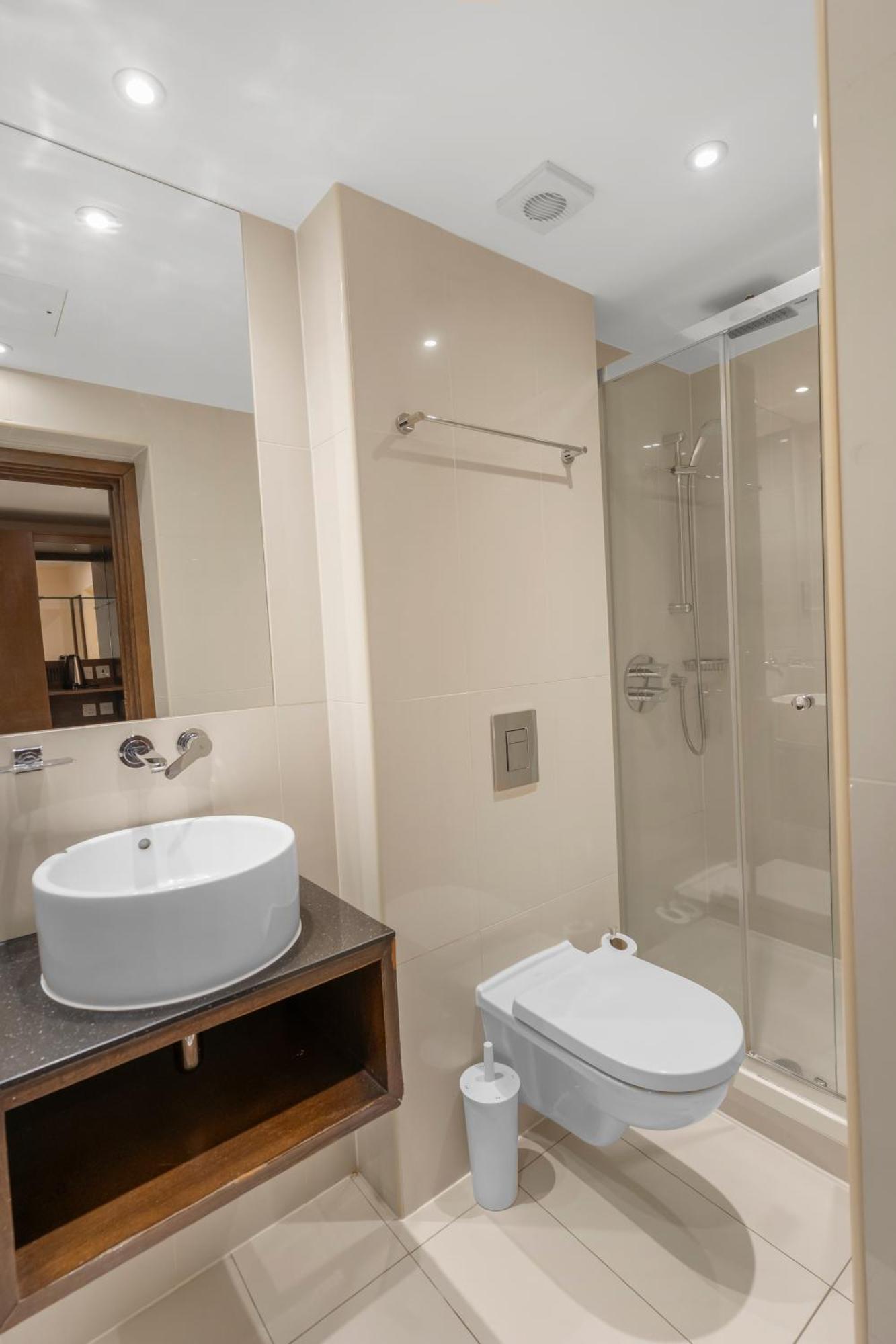 Lha Paddington Hostal