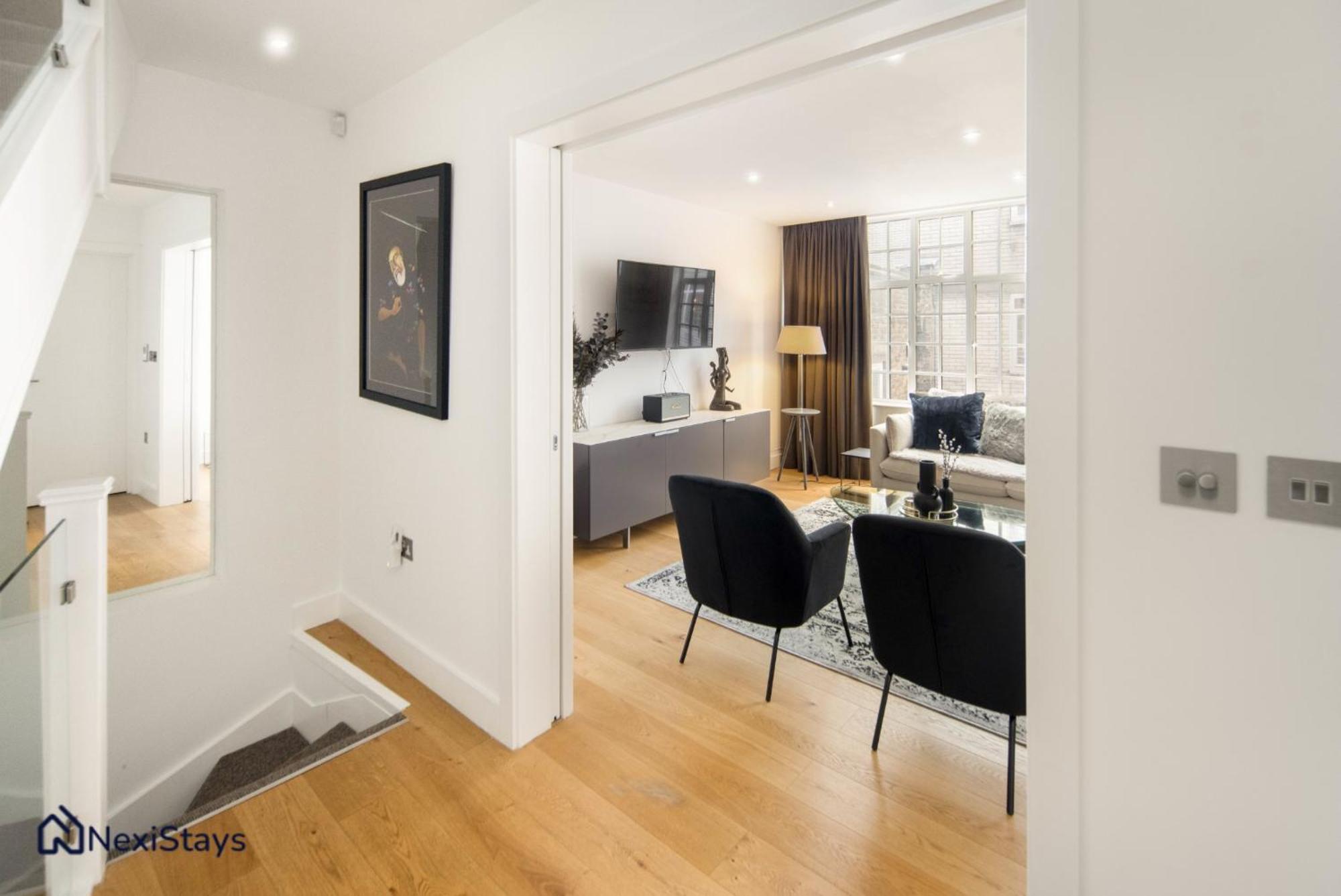 5 Mins Walk To Bond Street, Marylebone Mews Appartement *