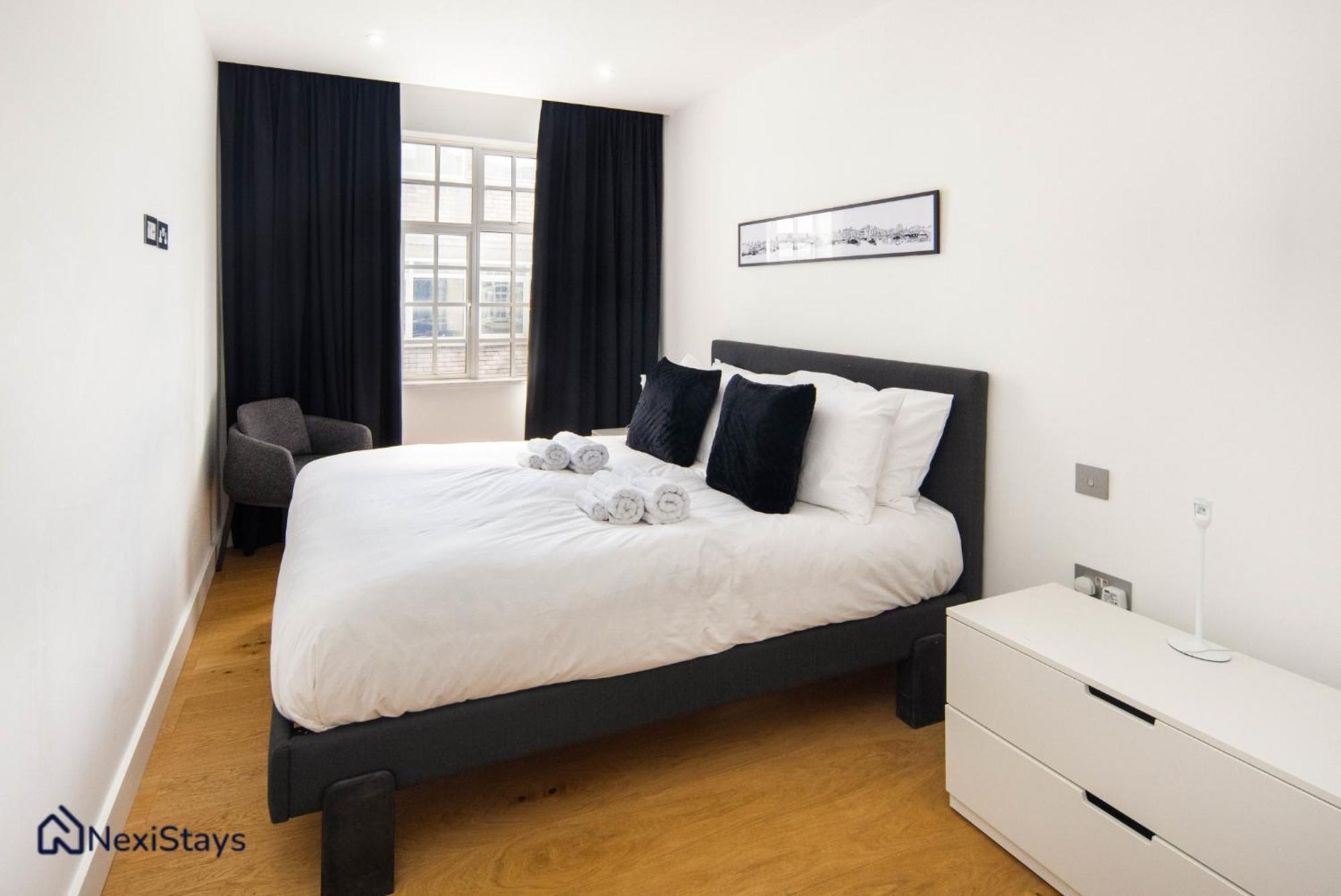 5 Mins Walk To Bond Street, Marylebone Mews Appartement *