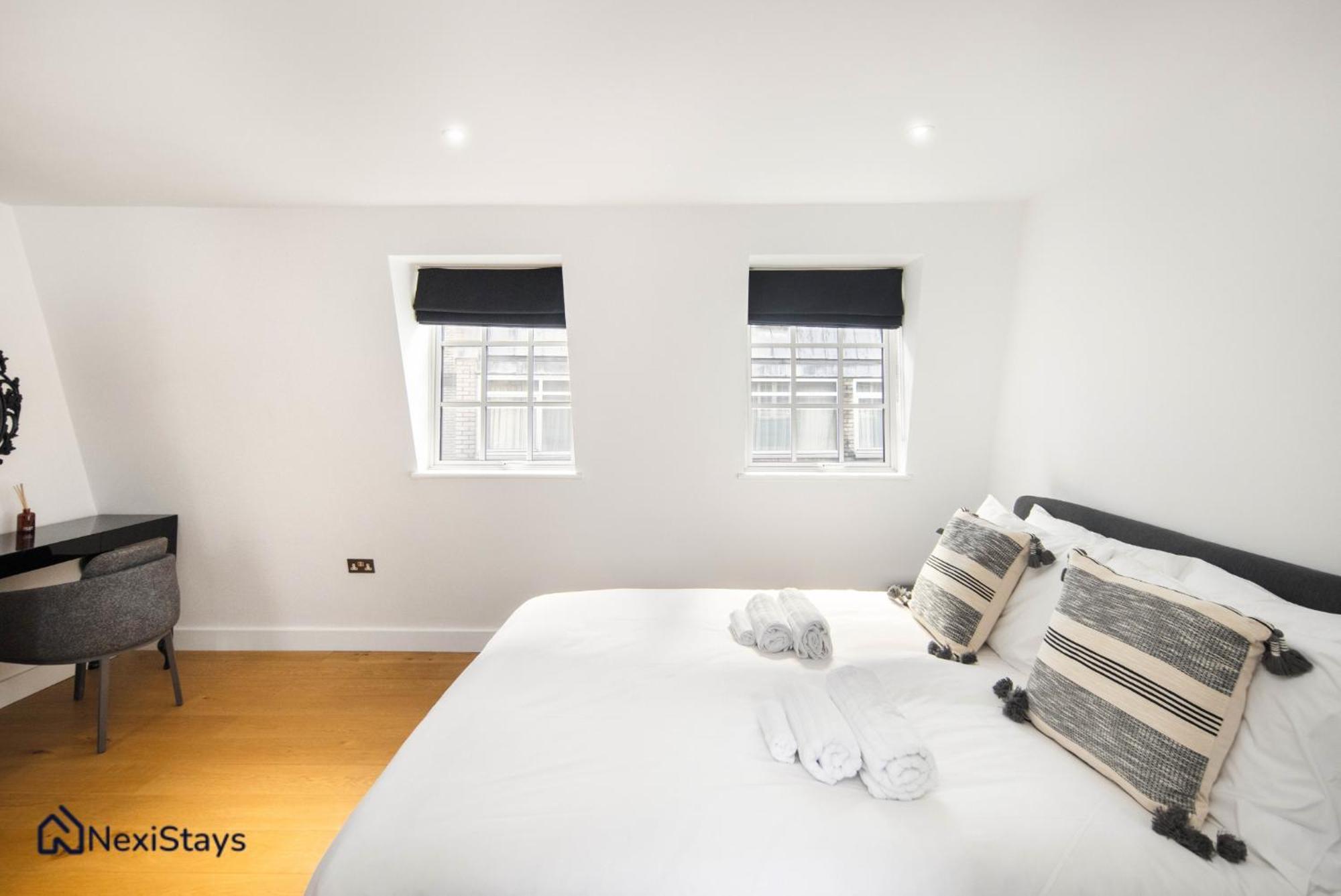 5 Mins Walk To Bond Street, Marylebone Mews Appartement Londres