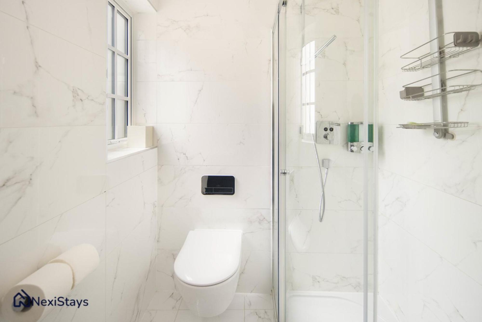 5 Mins Walk To Bond Street, Marylebone Mews Appartement