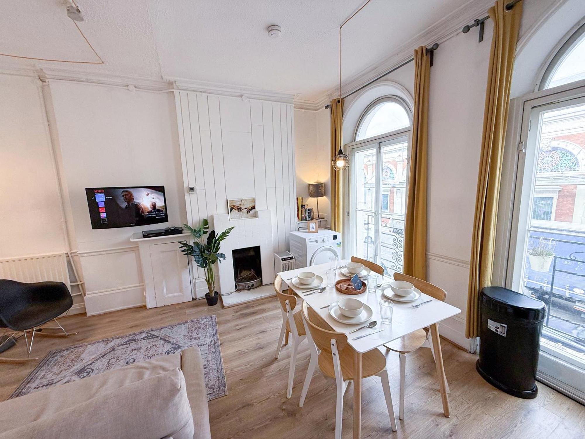Chic 2-bedroom Flat In Farringdon Barbican Centre Londres