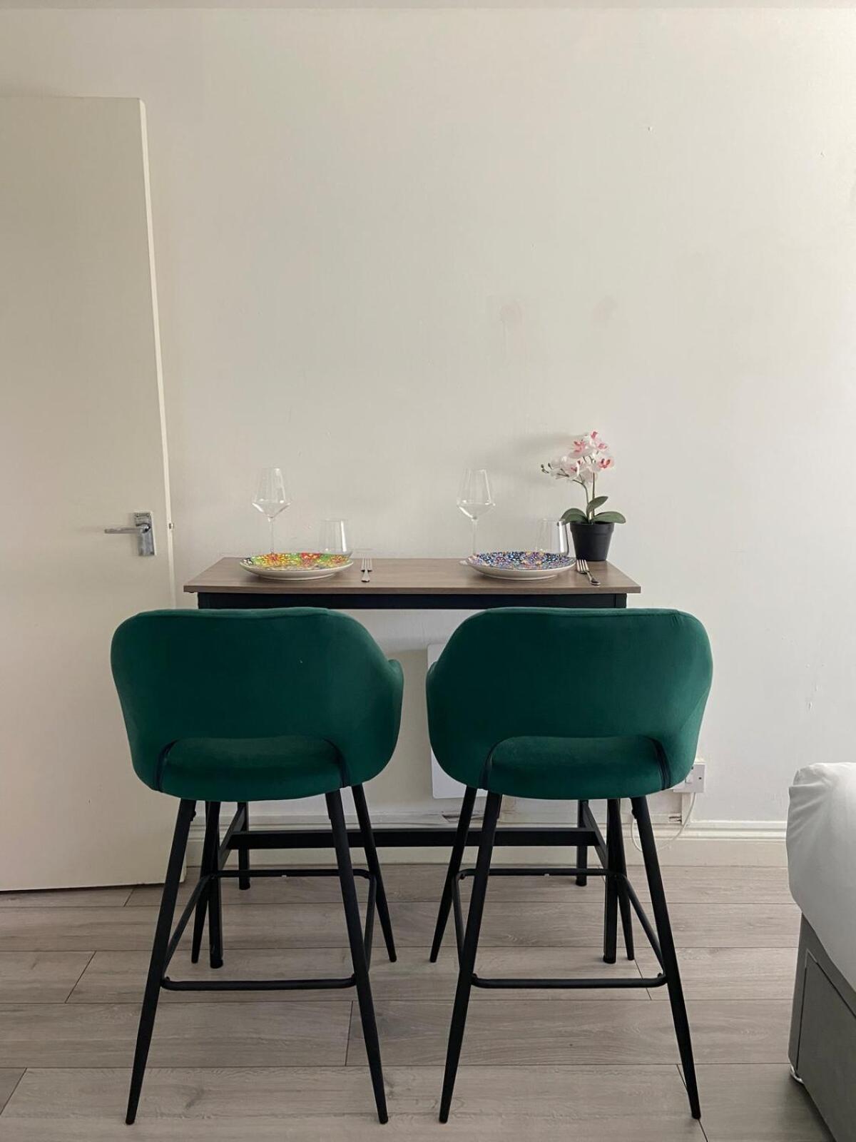 Superior Flat In The Centre
