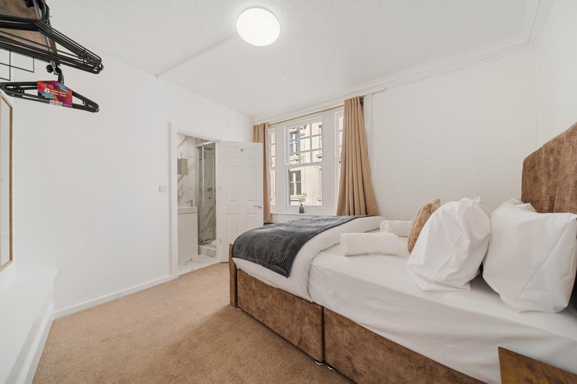 Appartement Prime Soho 3-bedroom Steps From Piccadilly And Chinatown 3gh *
