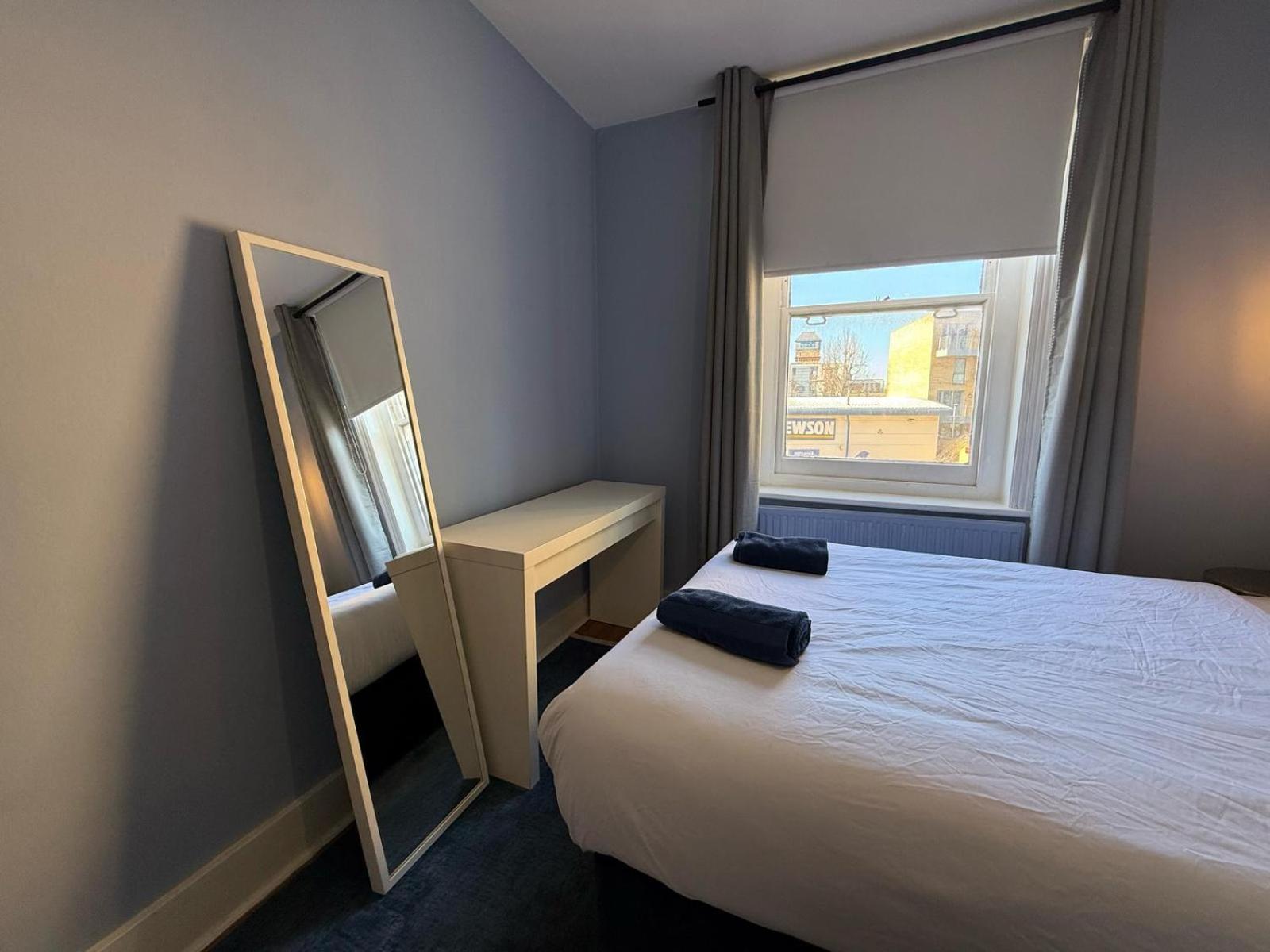 Appartement A6-3 Bed 2nd Floor Flat Near Elephant And Castle *