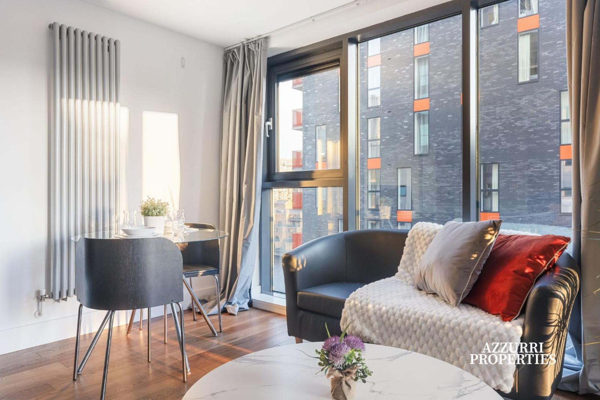 Apartamento 2 Bed Only Five Minutes Walk From Crossharbour Londres