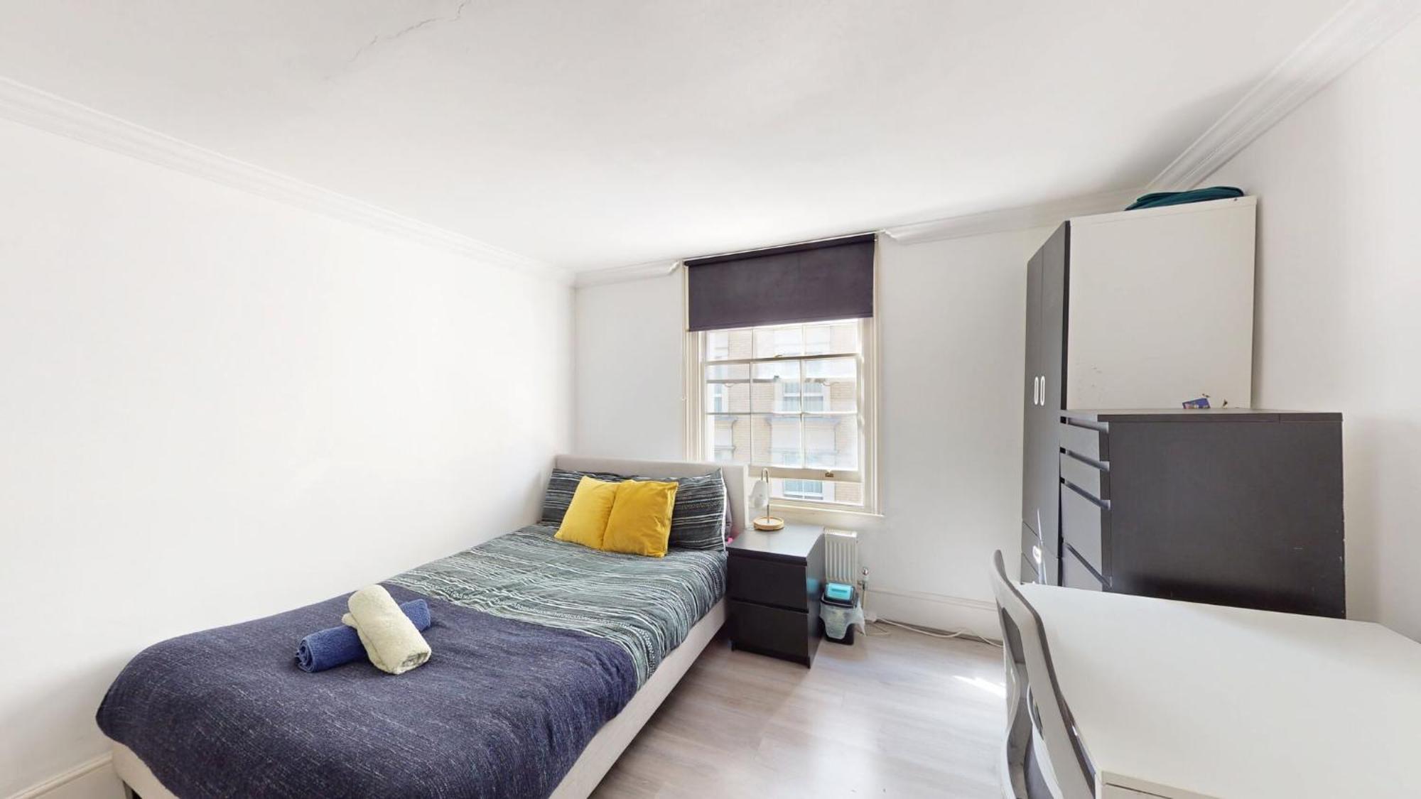 Charring Cross London, Prime Location Londres