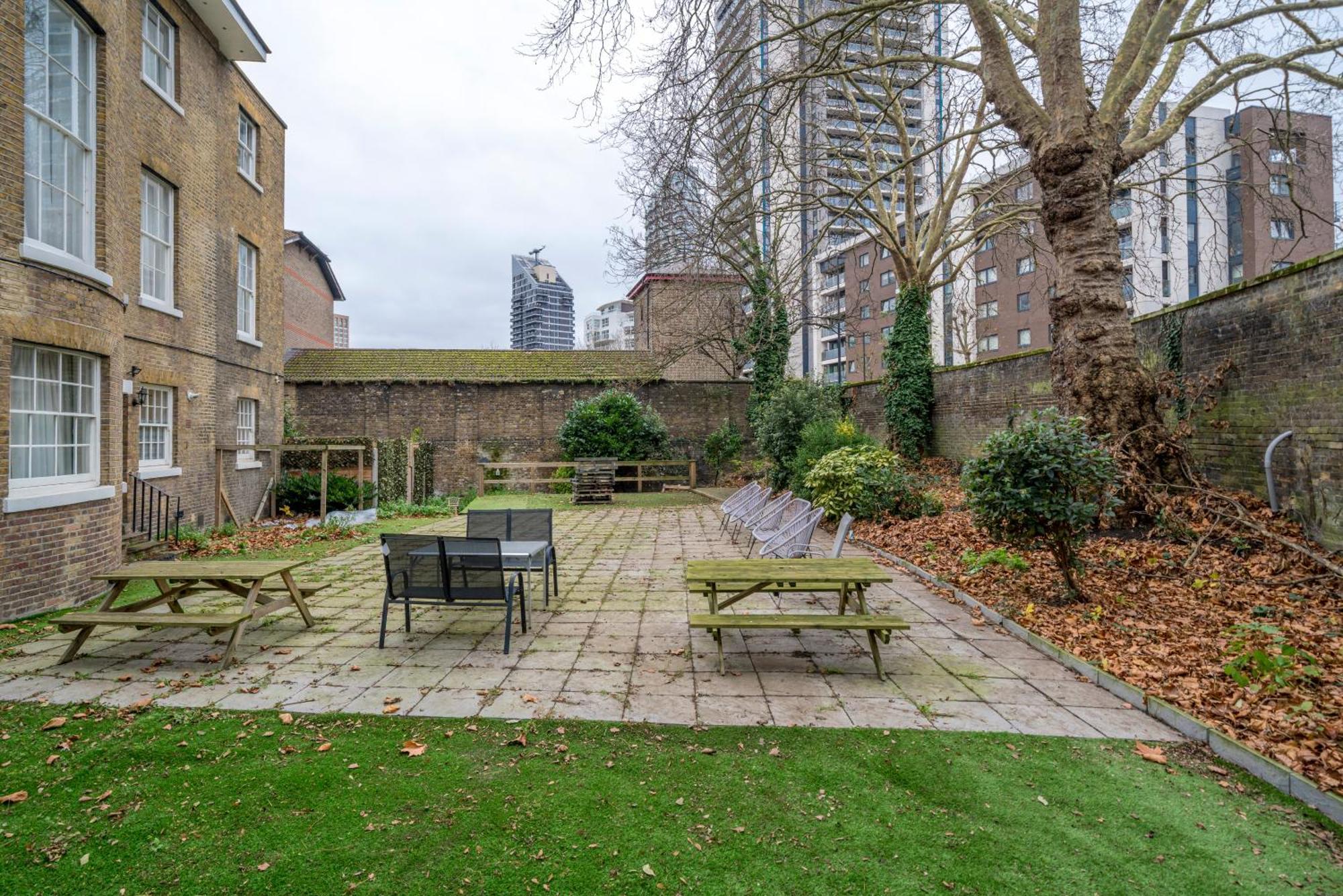 Appartement Larger Groups Close To O2 Arena Excel Canary Wharf With Wifi And Parking Within Mins Walk To Drl & Jubilee Line Londres