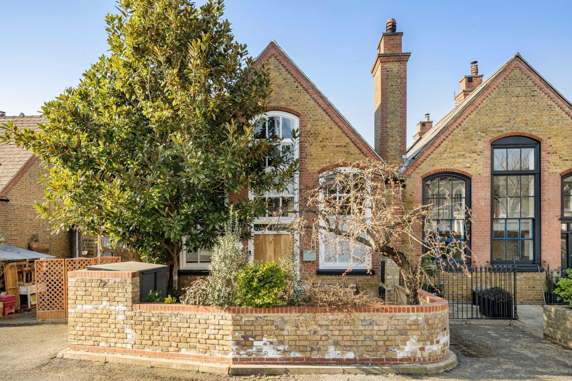 Schoolbell Mews Full 3 Bedroom 2 Bathroom Architect Designed Mews House Fabulous Bow, Victoria Park Location * Londres