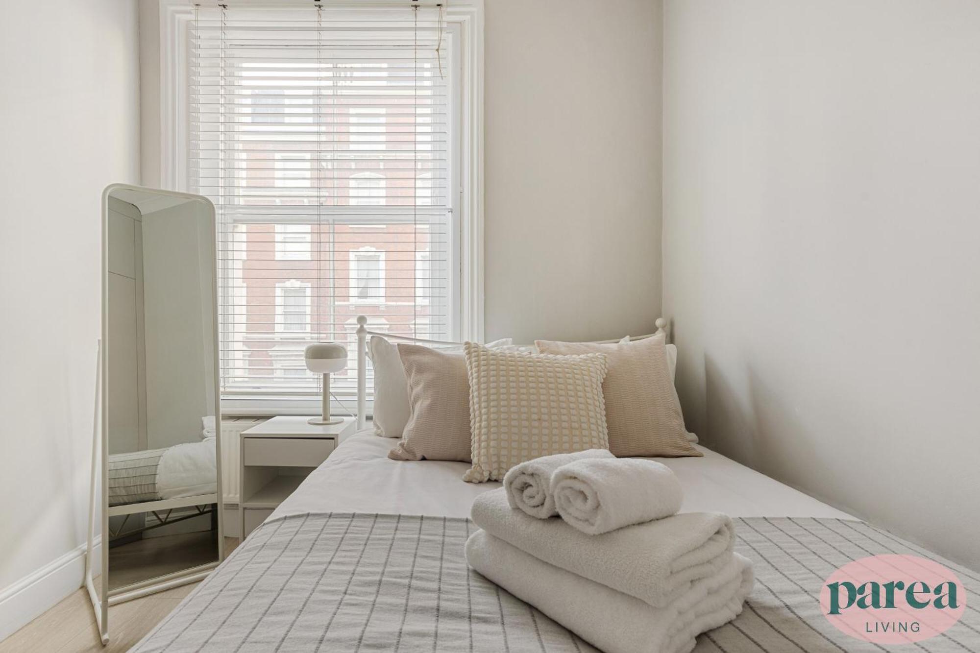Parea Living - Stylish South Kensington Getaway Appartement *