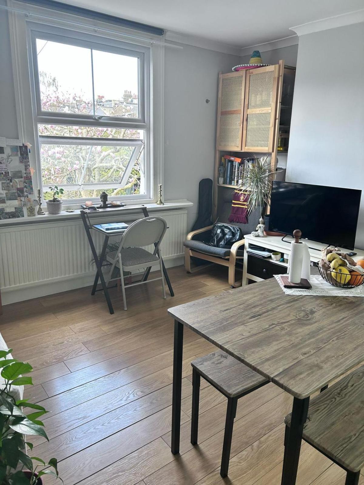 Lovely 1br Flat Near Notting Hill & Kensalrise Londen