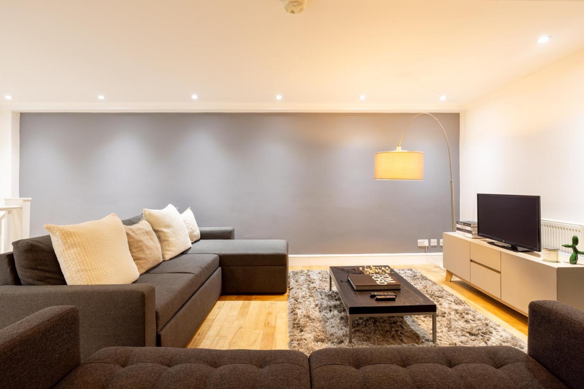 Charming Retreat In Appartement *