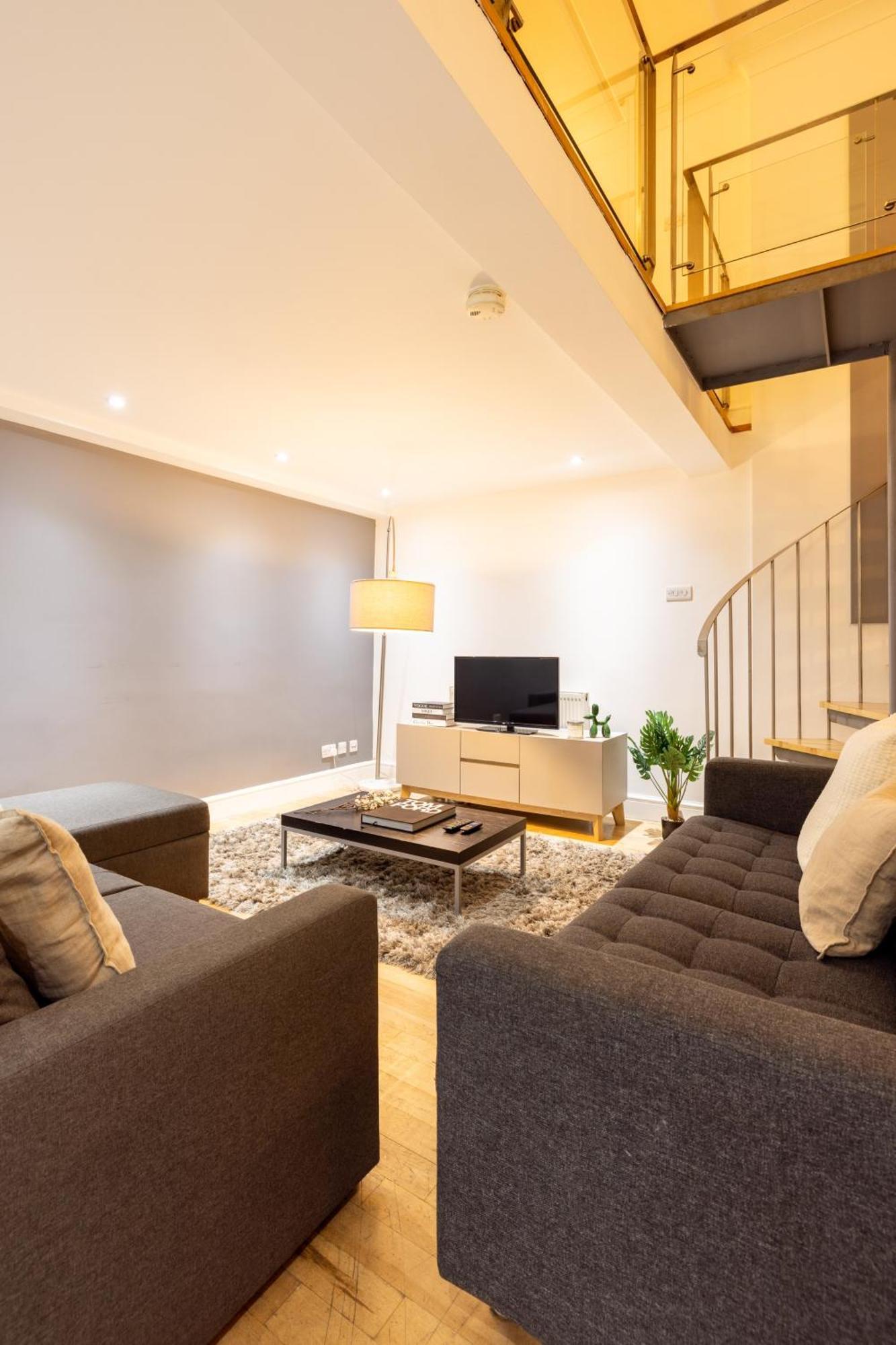 Charming Retreat In Londres