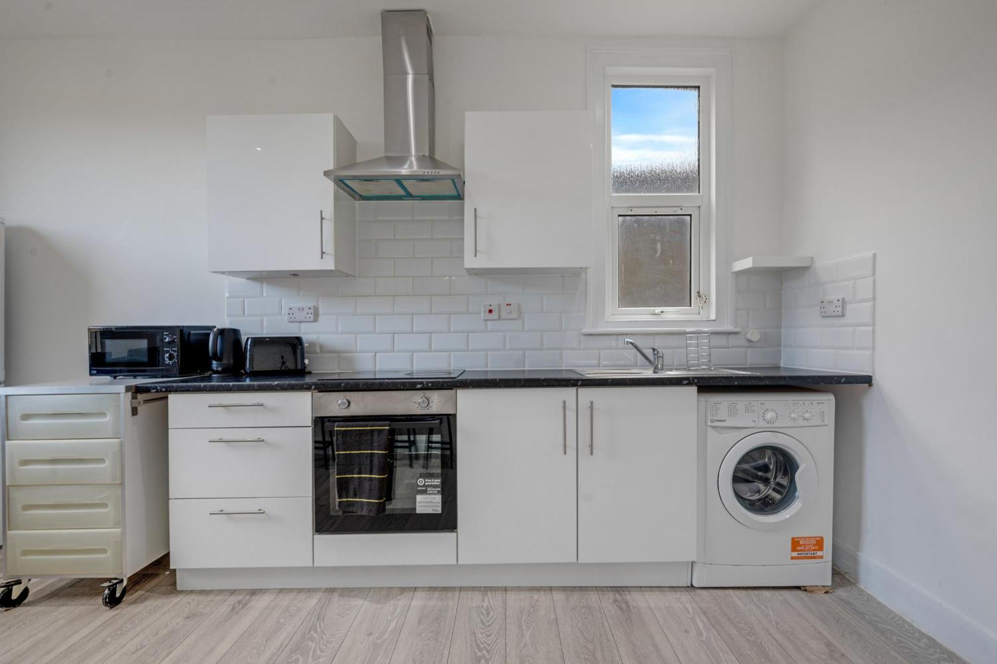 Appartement 3 Bedroom Luxury House With Parking *