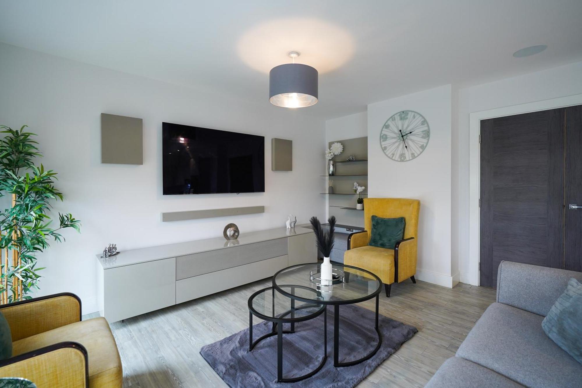 Serenity By The Water: 3 Bed 3 Bath West - Parking * Londres