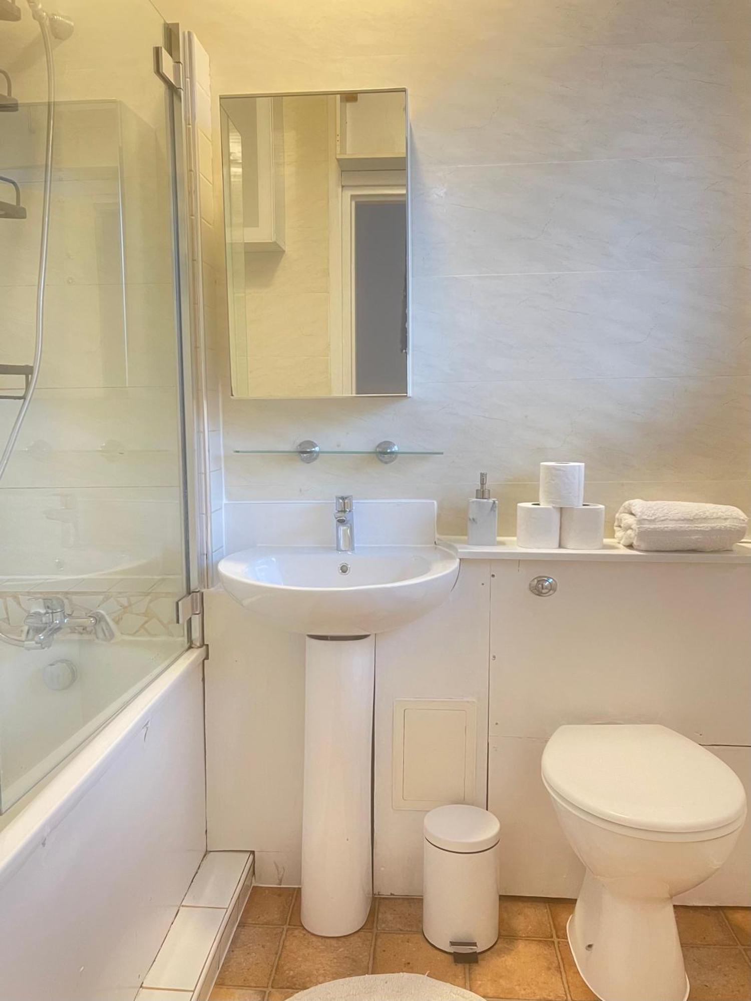 6 Beds Appartement *