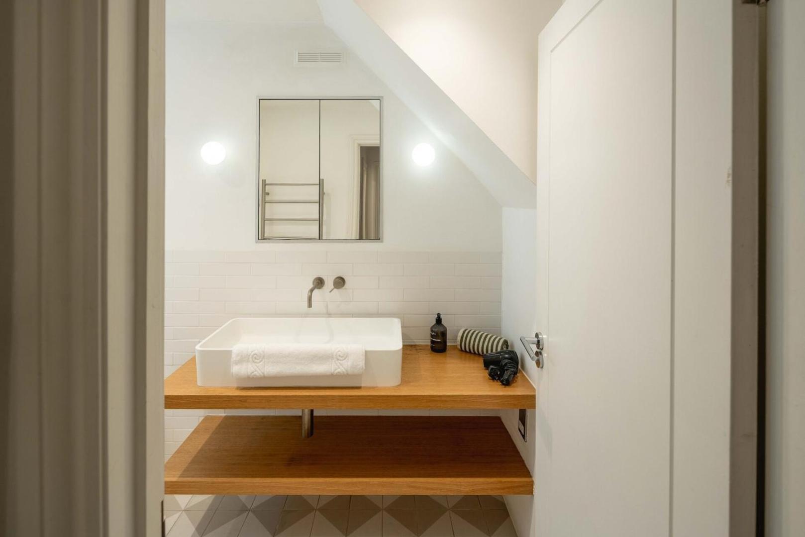 Chic 2bd Flat Opp. Earl's Court Station Appartement Londres