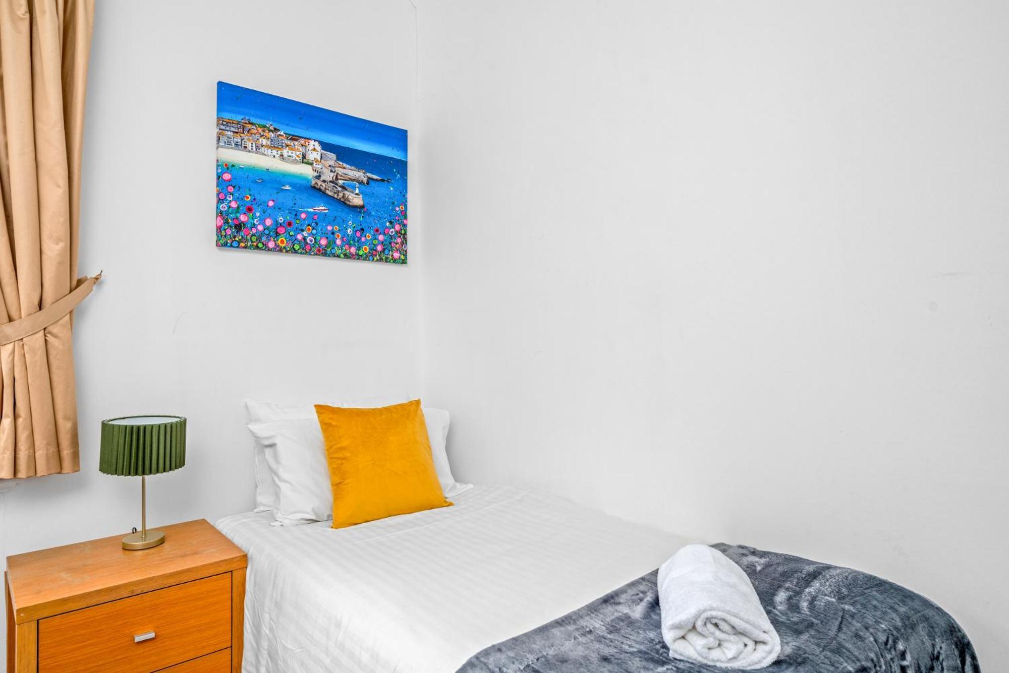 Larger Groups Close To O2 Arena Excel Canary Wharf With Wifi And Parking Within Mins Walk To Drl & Jubilee Line * Londres