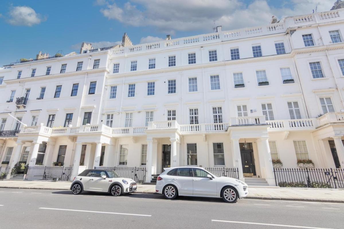 3 Bedroom Luxury In Eaton Square Appartement