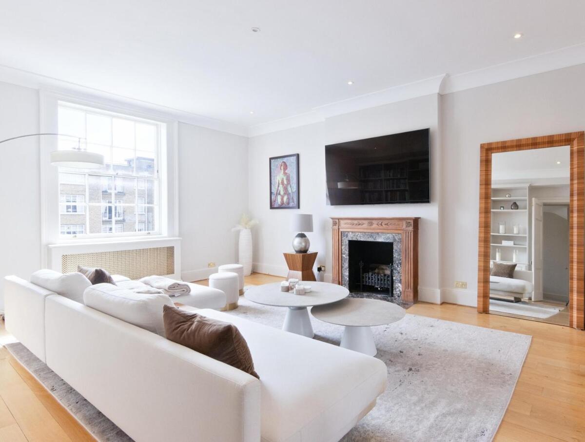 Appartement 3 Bedroom Luxury In Eaton Square *